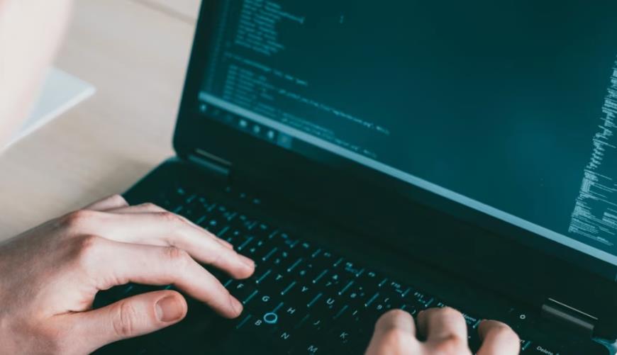 成都AI智能应用开发+元宇宙：构建未来数字产业的核心引擎